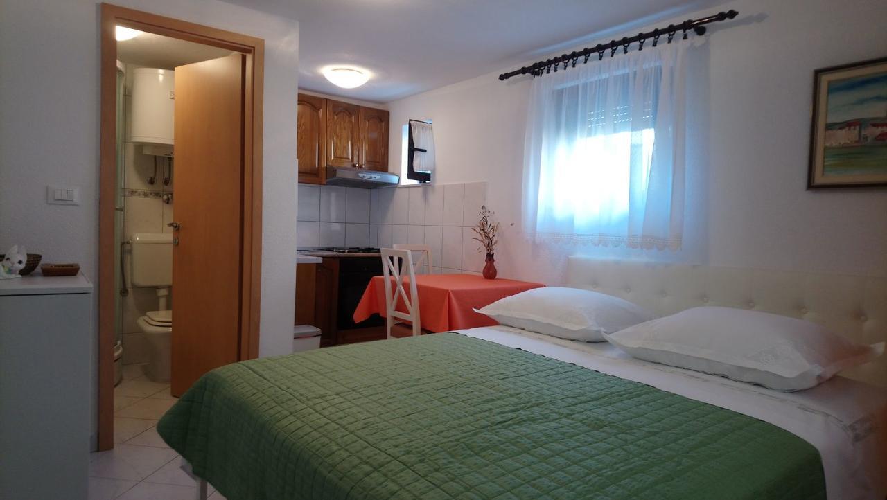 Apartment Marija トロギール エクステリア 写真